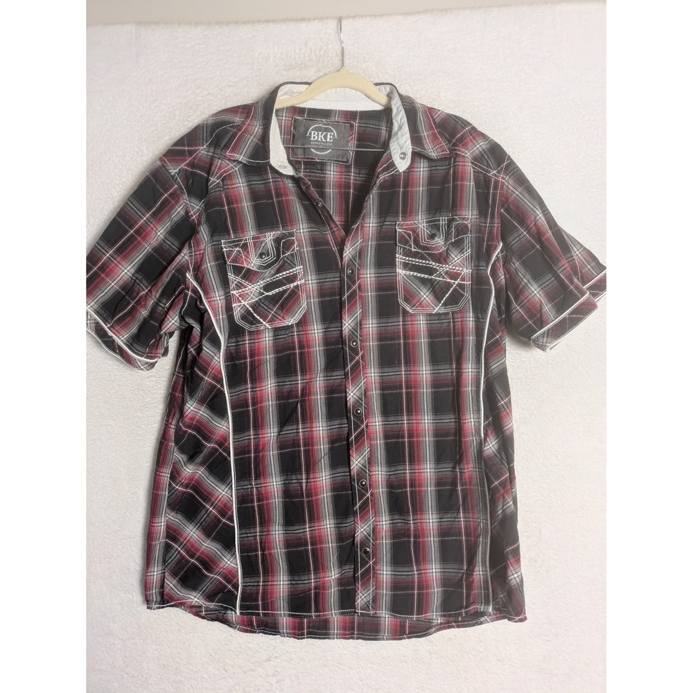 BKE Button Up Shirt Men's XL Black‎ Red Plaid Athletic Fit Short Sleeve